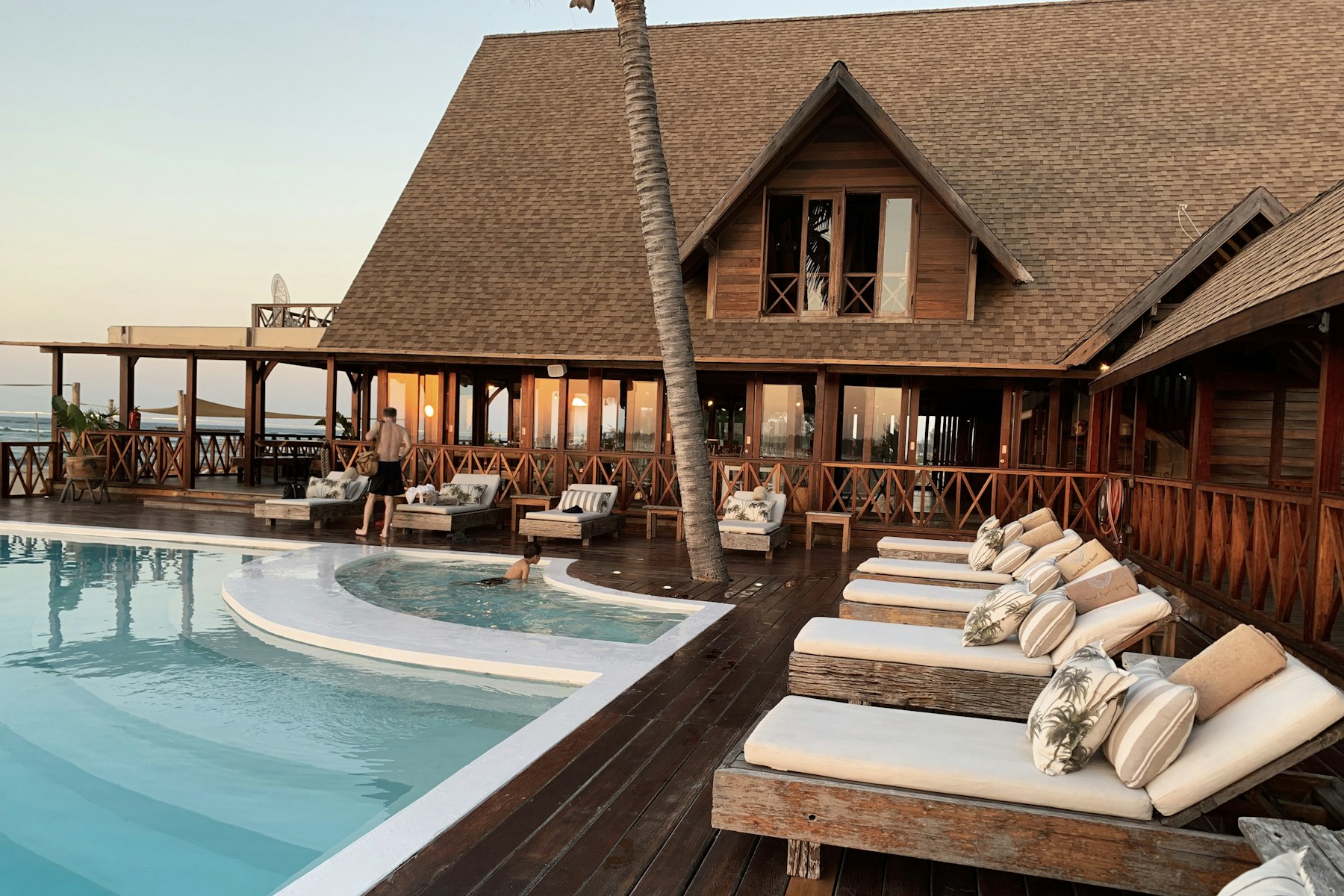 Harbor House preview
